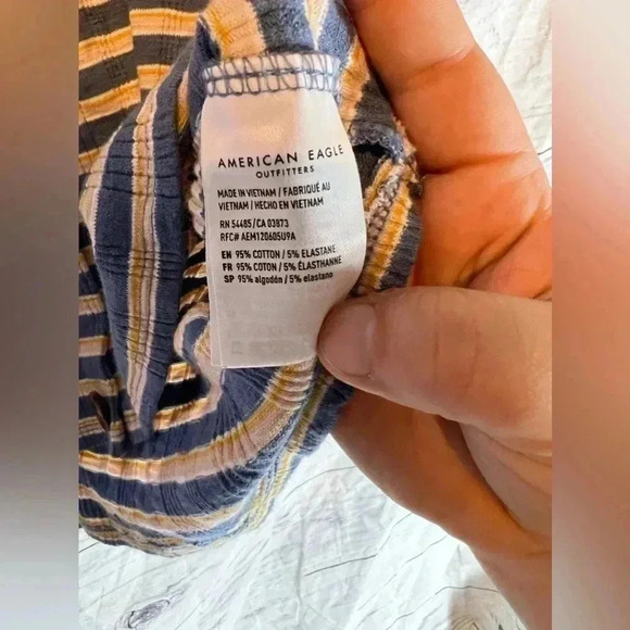 American eagle stripped button up shirt - Picture 4 of 6